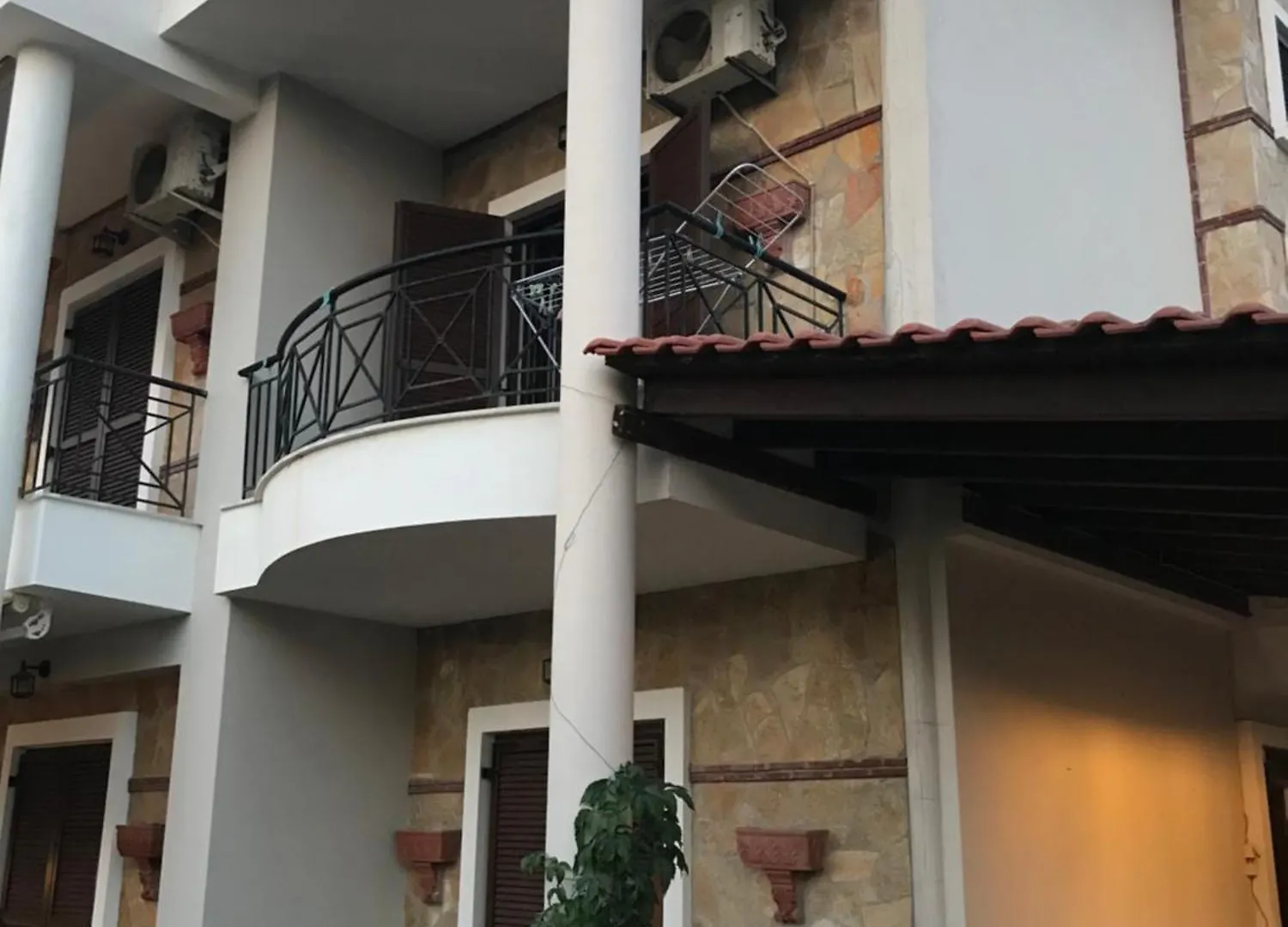 Elena Nikiti Villa